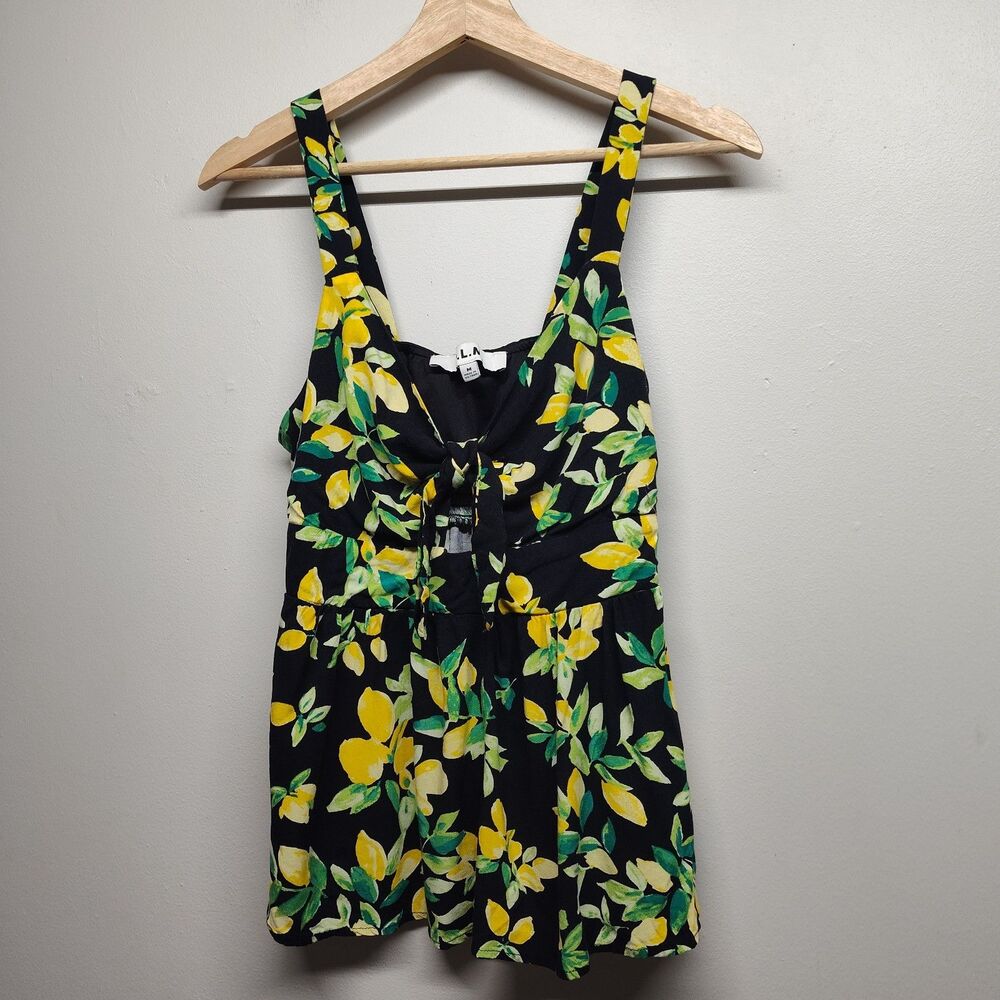 OLM Top Women Size M Black Sleeveless Lemons Sleevless Spring Summer Casual